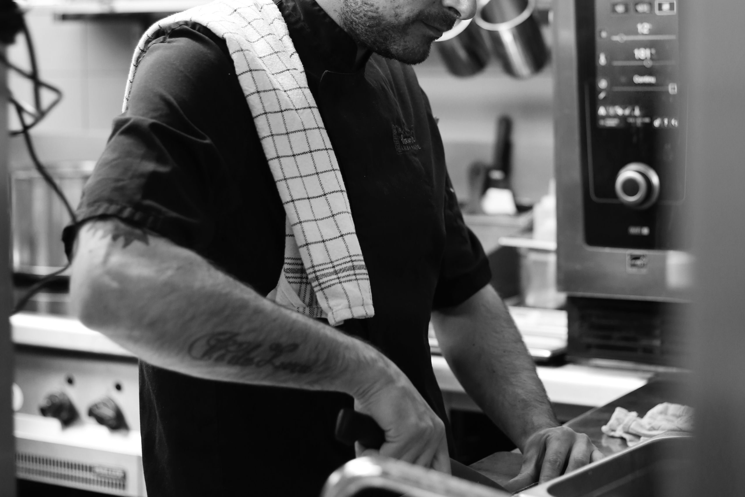 Independent Working Chef/Chef de Partie